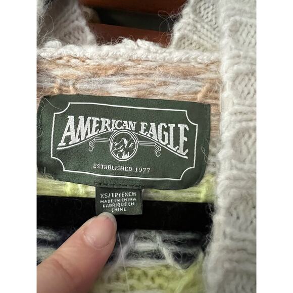 NWT American Eagle Women's Soft & Cozy Fair Isle Sweater Hoodie Multicolor SZ XS - Picture 8 of 12